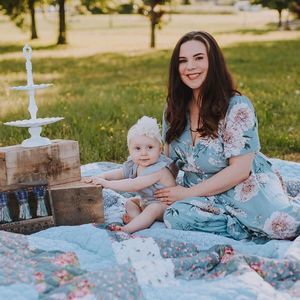 Meet your Posher, Rayven